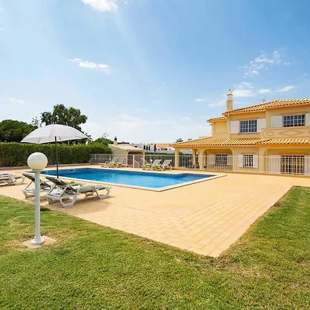 Judite Villa